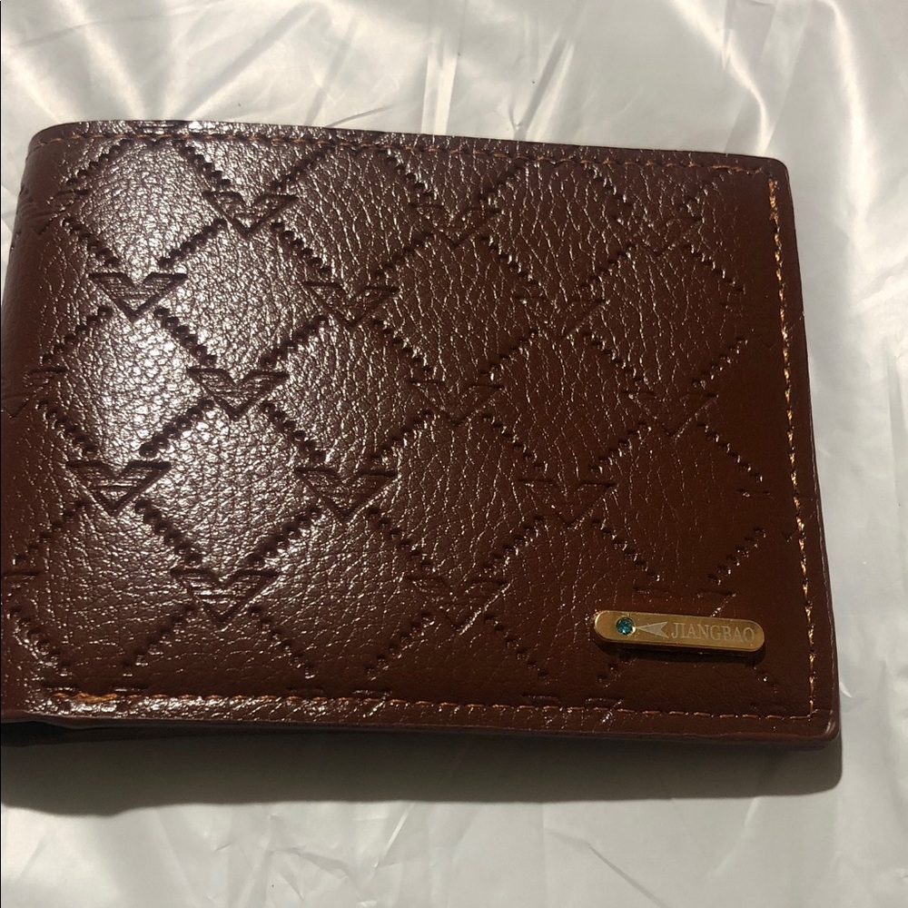 Quilted Brown Leather Men's Wallet
